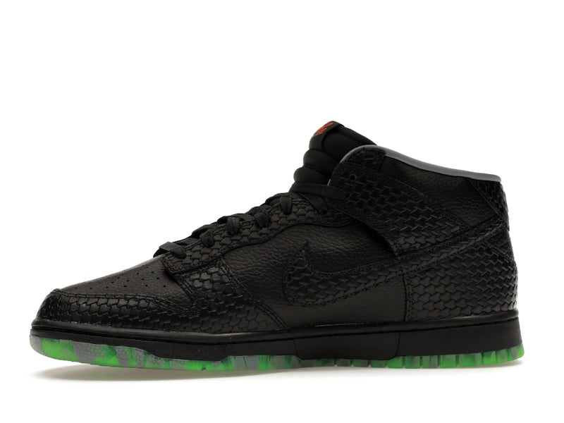 Nike Dunk Mid Premium Halloween Headless Horseman