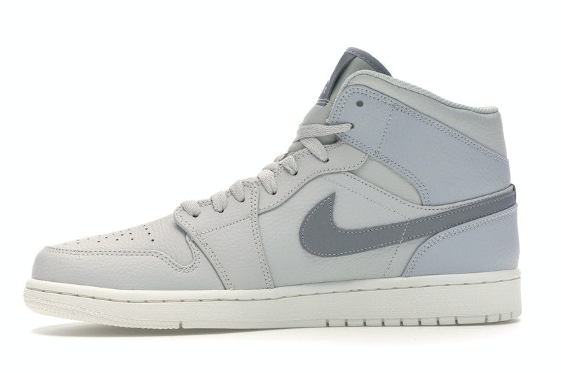 Jordan 1 Mid Light Bone