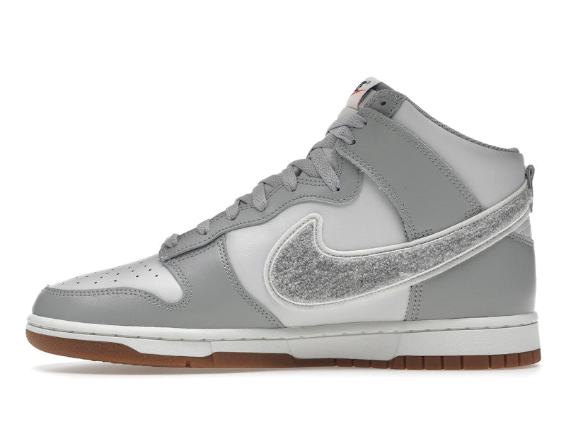 Nike Dunk High University Chenille Swoosh Light Smoke Grey