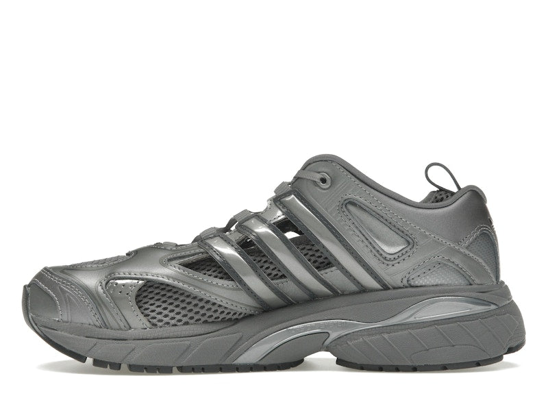 adidas Adistar Pose Taqwa Bint Ali Iron Metallic (Women's)