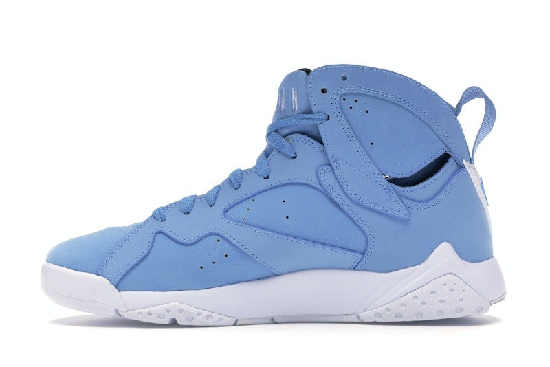 Jordan 7 Retro Pantone