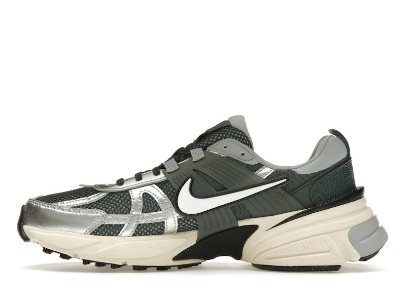 Nike V2K Run Vintage Green