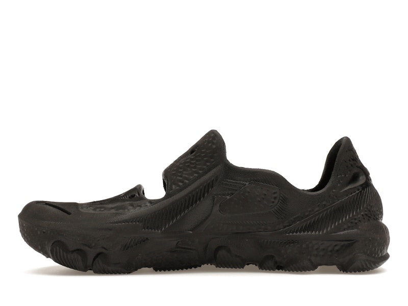 Nike ISPA Universal Black