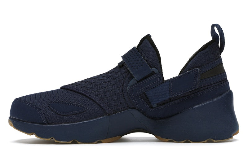Jordan Trunner LX Navy Gum