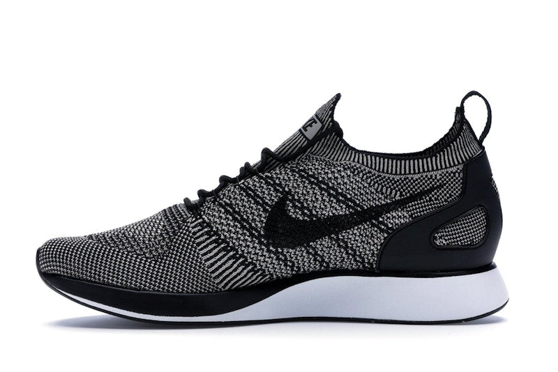 Nike Mariah Flyknit Racer Pale Grey Solar Red