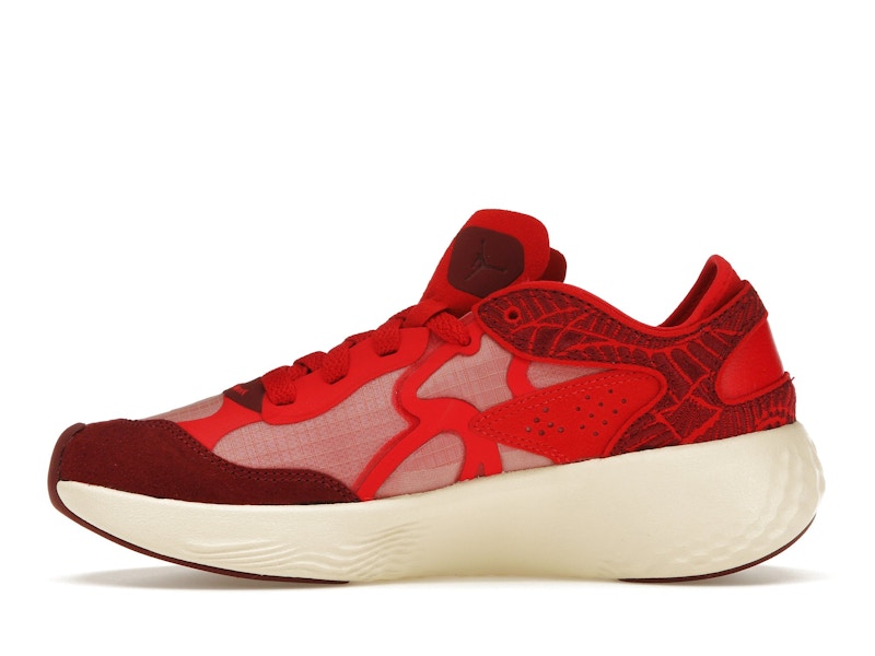 Jordan Delta 3 Low SE Team Red Muslin University Red Sail (Women's)