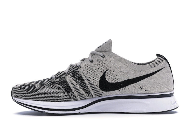Nike Flyknit Trainer Pale Grey