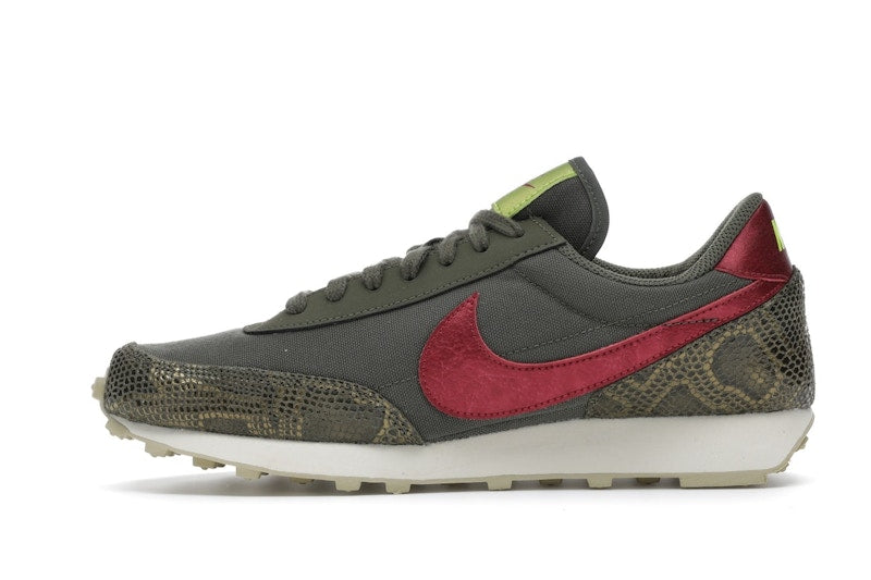Nike Daybreak Medium Olive Worn Brick (Women's)