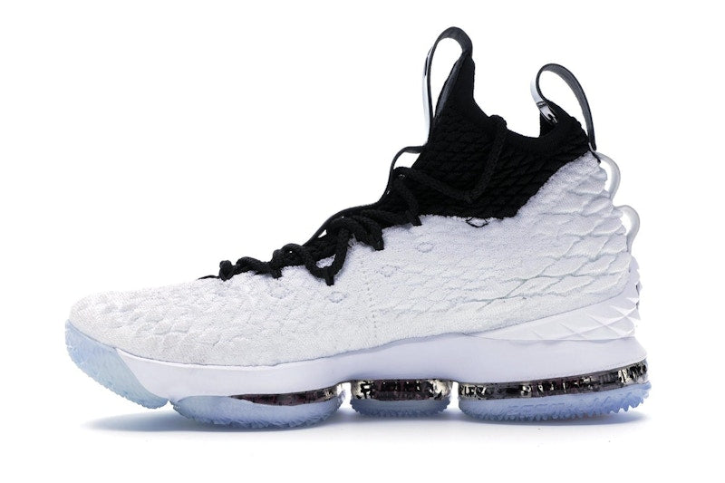 Nike LeBron 15 Graffiti
