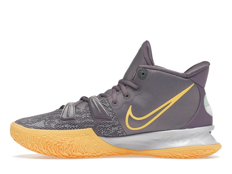 Nike Kyrie 7 Daybreak