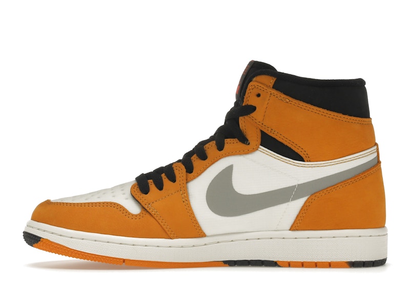 Jordan 1 Retro High Element Gore-Tex Light Curry