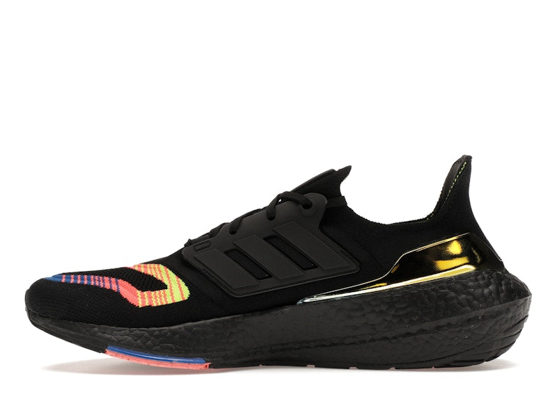 adidas Ultra Boost 22 Linear Energy Black