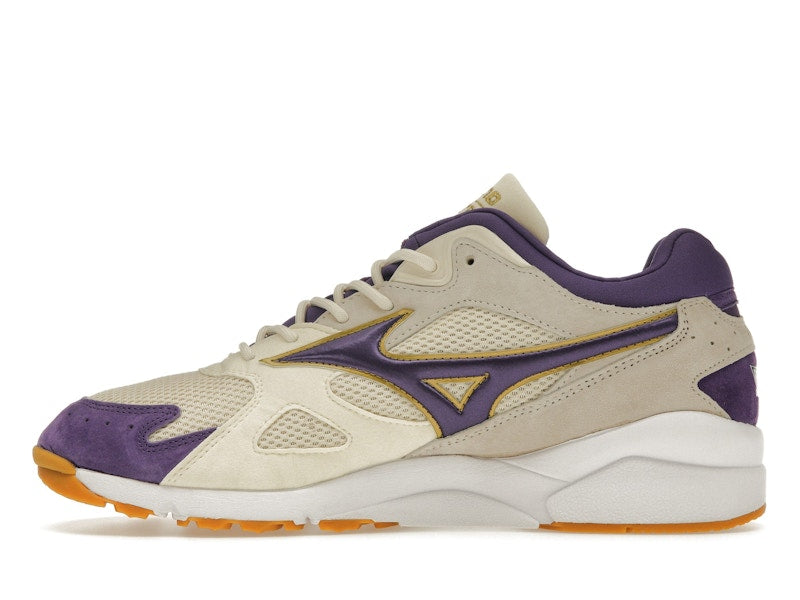 Mizuno Skymedal OG Footpatrol