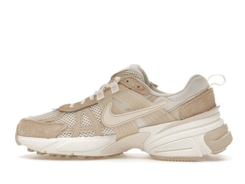 Nike V2K Run Sail Sand Drift (Women's)