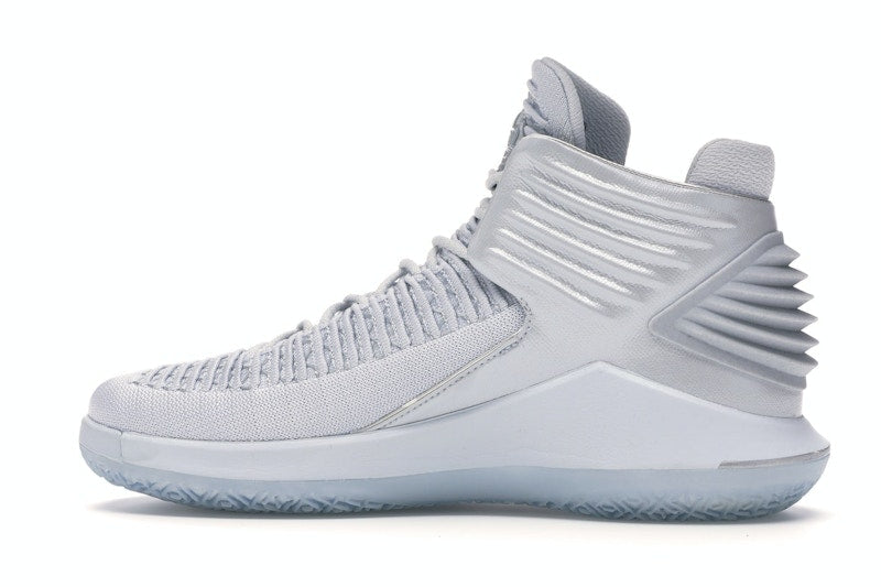 Jordan XXXII Pure Platinum 2