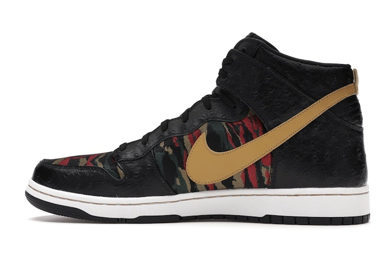 Nike Dunk CMFT Tiger Camo