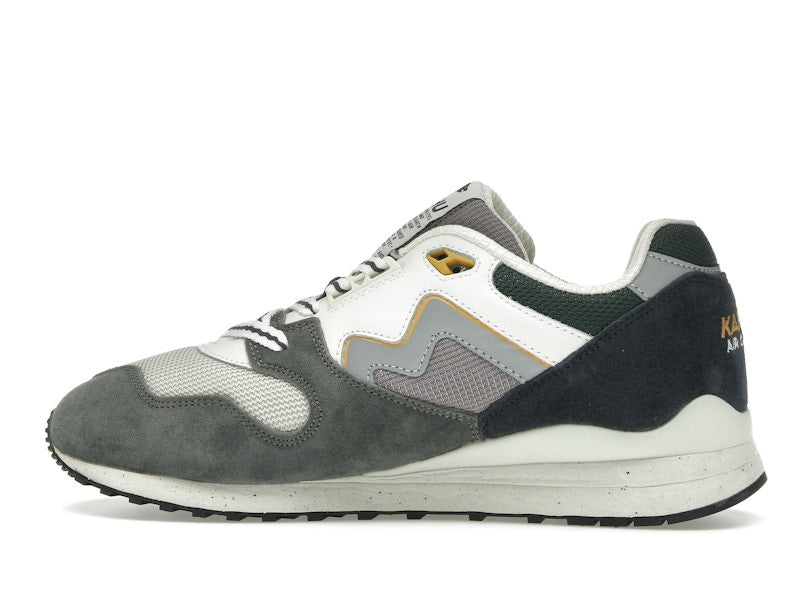 Karhu Synchron Classic Gunmetal