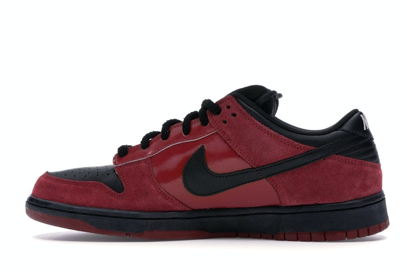 Nike SB Dunk Low Milli Vanilli