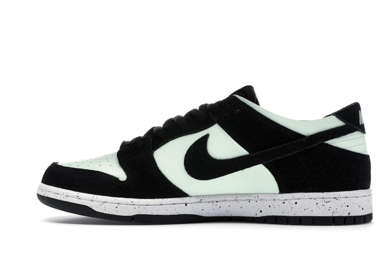 Nike SB Dunk Low Barely Green