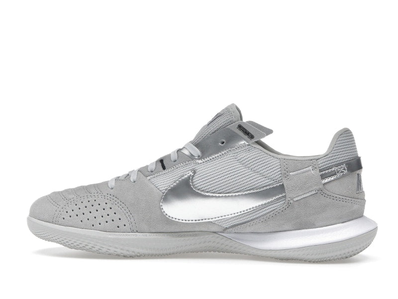 Nike Streetgato Light Smoke Grey Metallic Silver