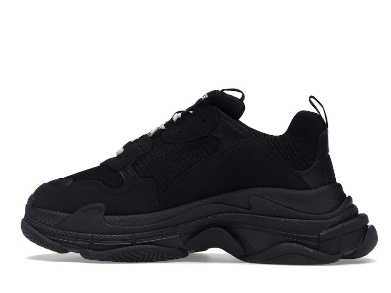 Balenciaga Triple S Black (2021)