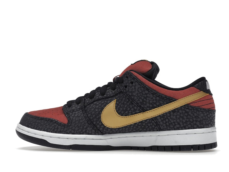 Nike SB Dunk Low Walk of Fame