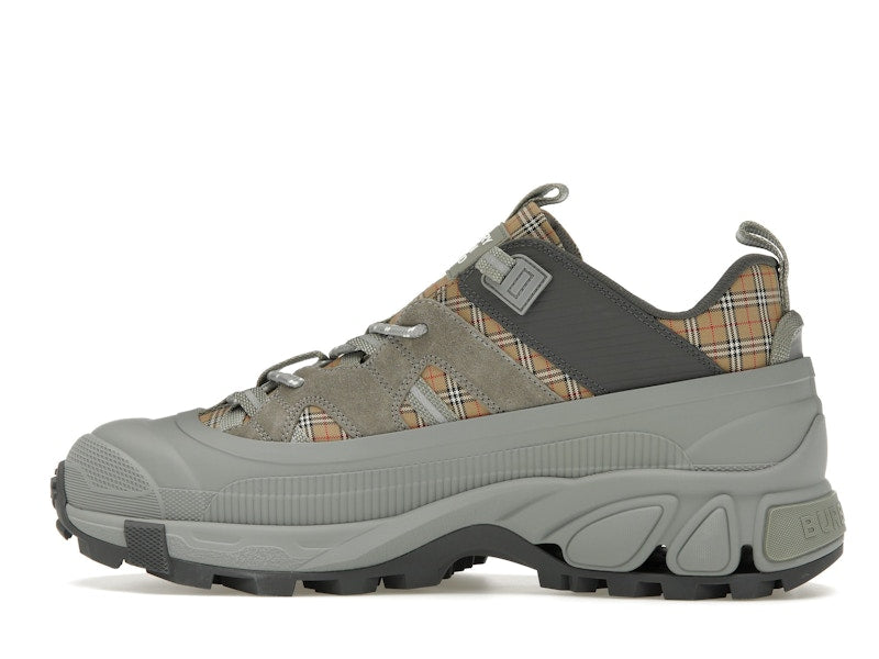 Burberry Arthur Grey Beige Check