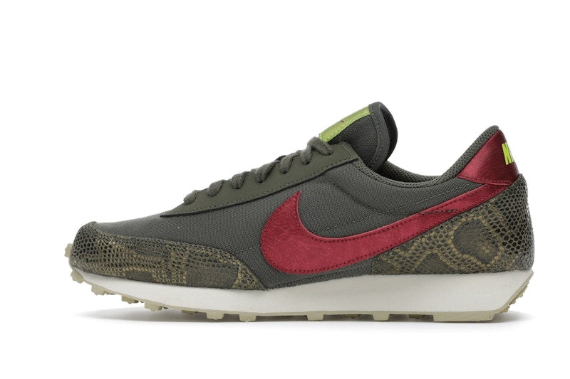 Nike Daybreak Medium Olive Worn Brick (Women's)