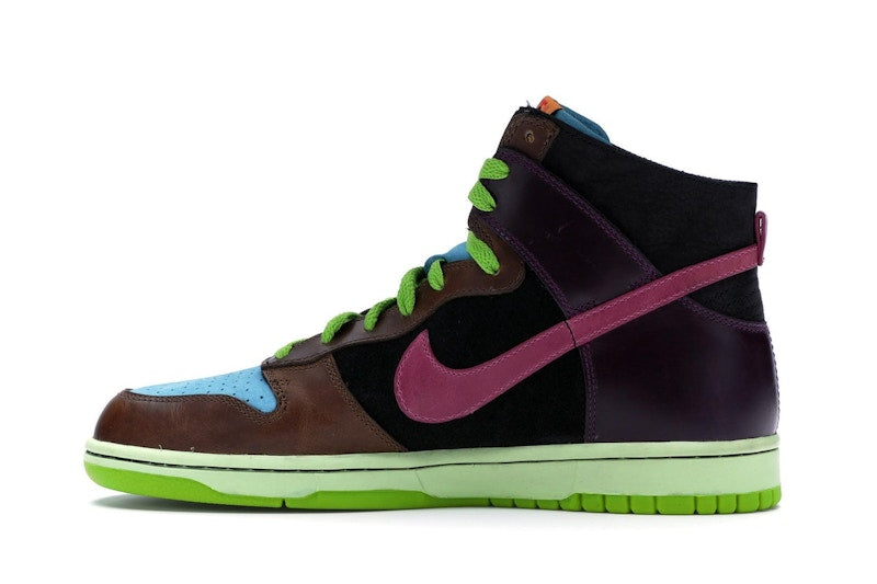 Nike Dunk High Undefeated