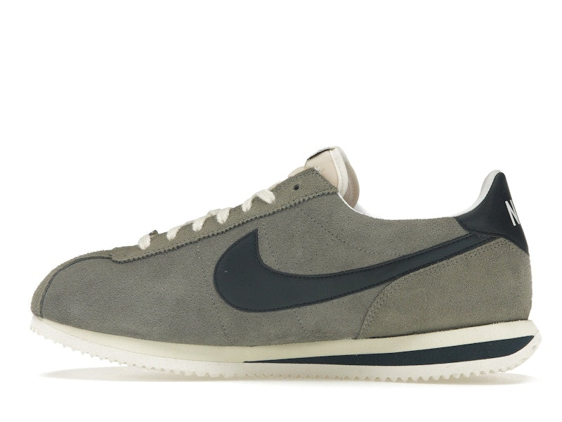 Nike Cortez size? Exclusive Grey