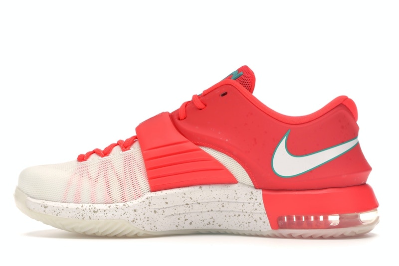 Nike KD 7 Christmas Eggnog
