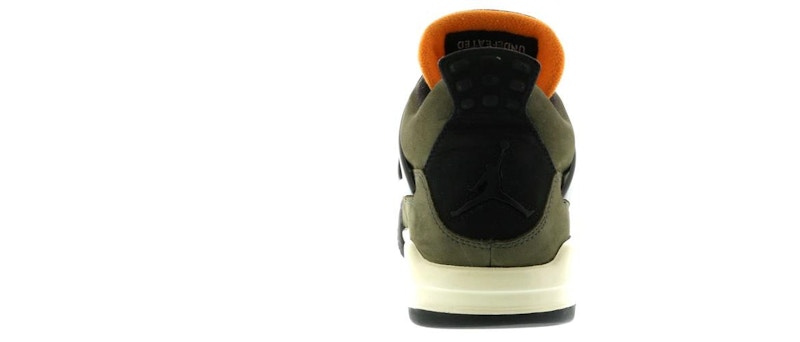 Jordan 4 Retro Undefeated (2005)
