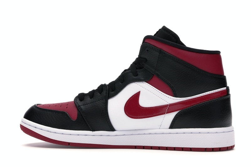 Jordan 1 Mid Bred Toe
