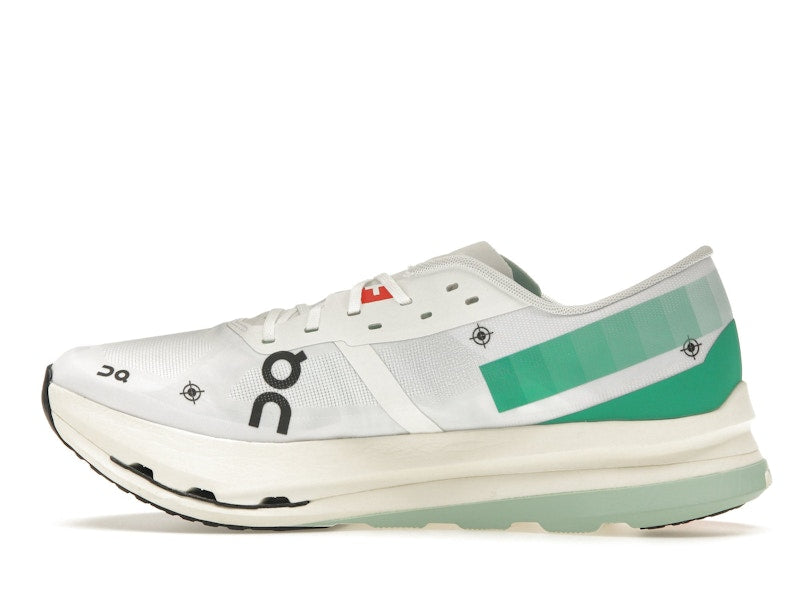 On CloudBoom Echo 3 Undyed White Mint