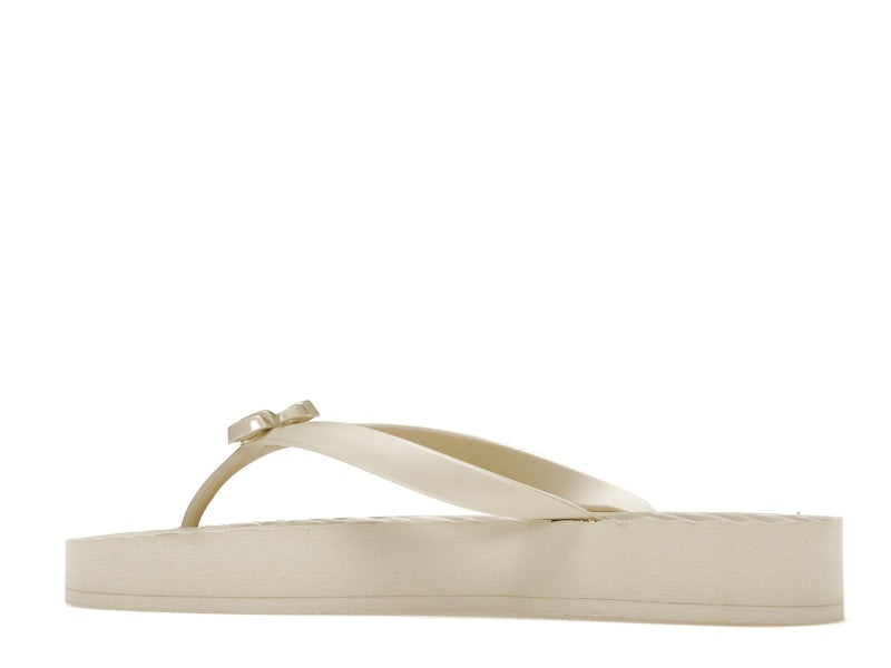 Gucci Chevron Thong Sandal White Rubber