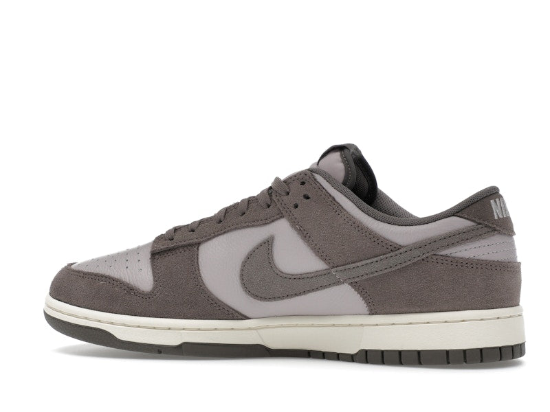 Nike Dunk Low SE Platinum Violet Cave Stone