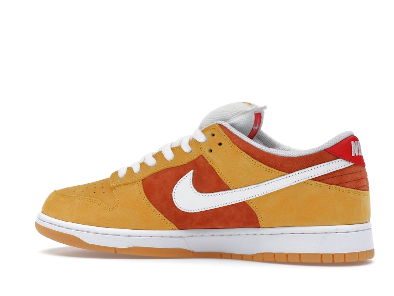 Nike SB Dunk Low Chocolate Skateboards Sun