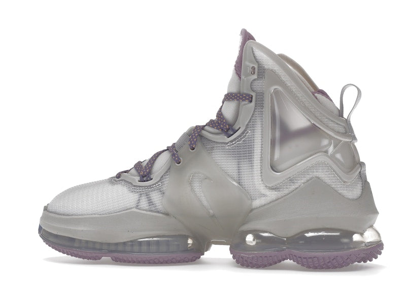 Nike LeBron 19 Strive For Greatness