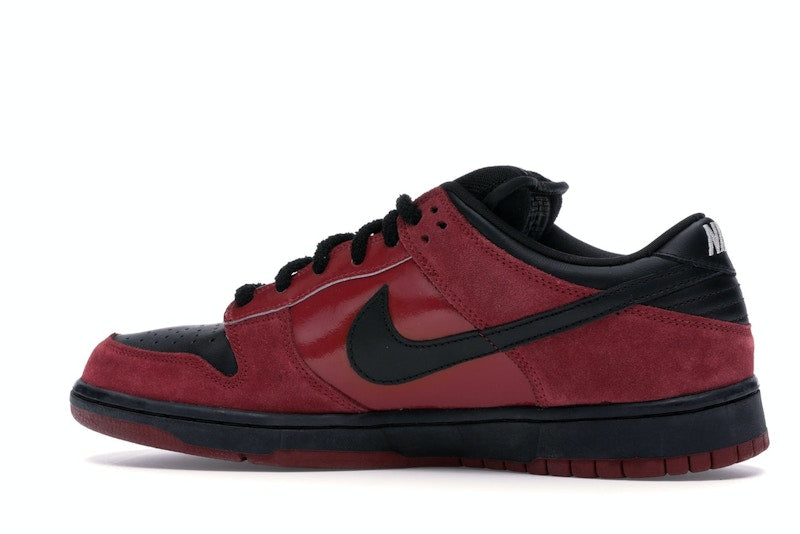 Nike SB Dunk Low Milli Vanilli