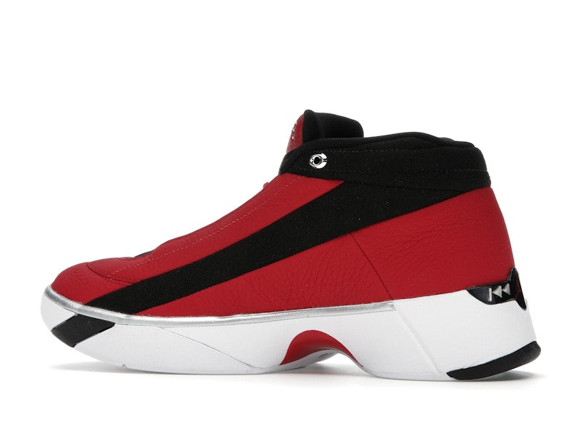 Jordan Team Showcase Gym Red Black