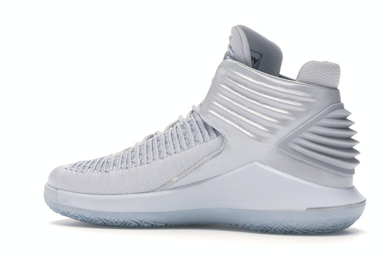 Jordan XXXII Pure Platinum 2