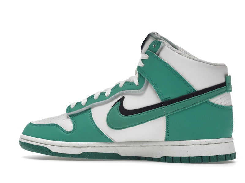 Nike Dunk High SE Stadium Green