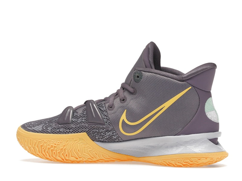 Nike Kyrie 7 Daybreak