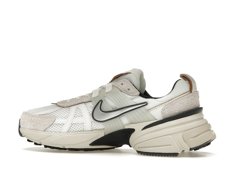 Nike V2K Run Summit White Light Orewood Brown (Women's)