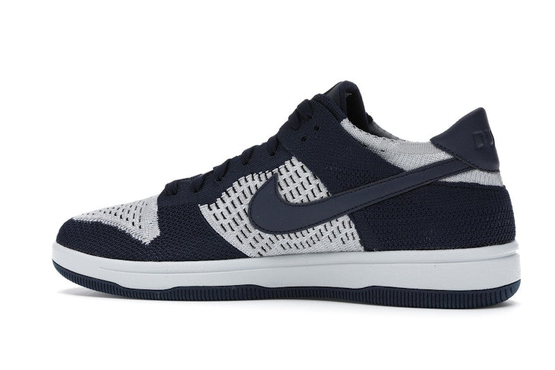 Nike Dunk Low Flyknit College Navy Pure Platinum