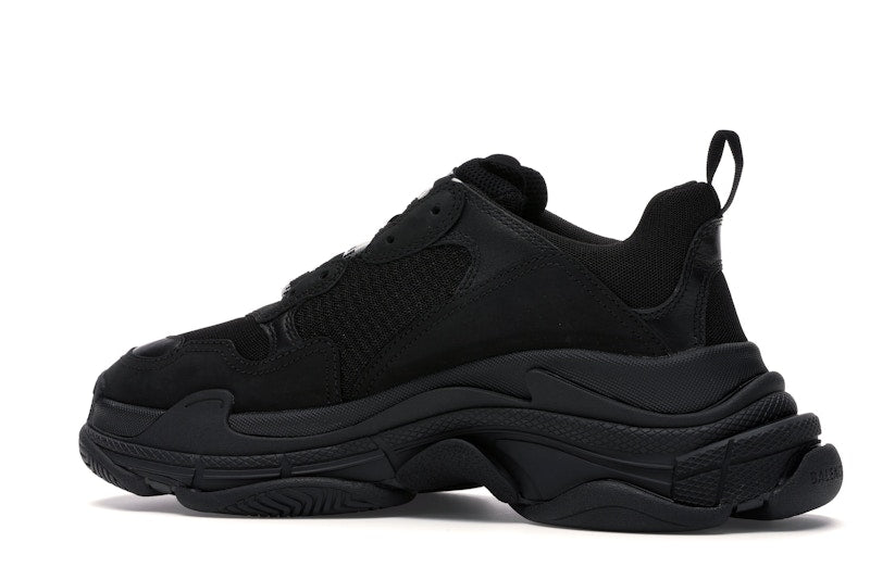 Balenciaga Triple S Black (2019)