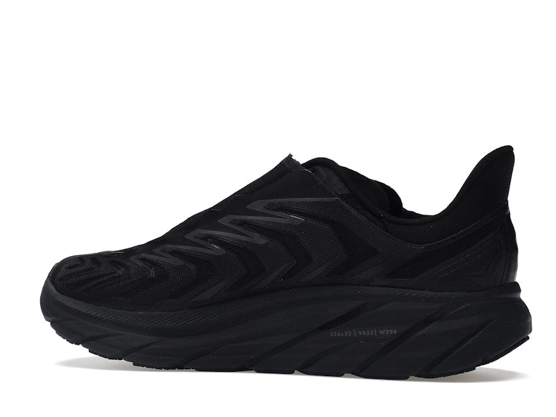 Hoka One One Project Clifton Triple Black