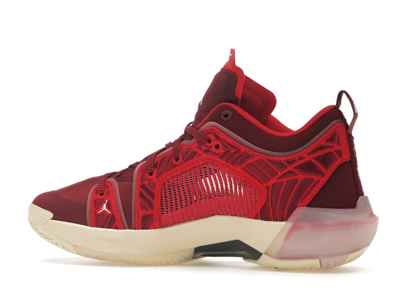 Jordan 37 Low Lift Up (Women's)