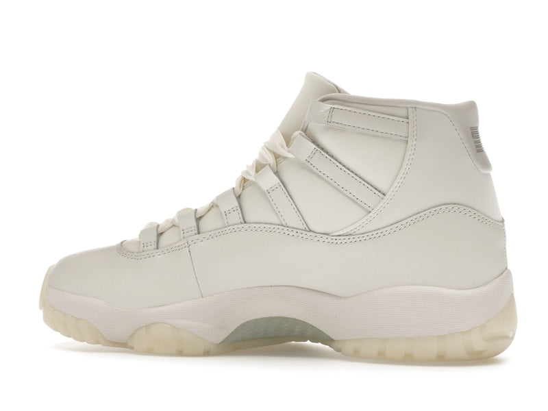 Jordan 11 Retro Pearl (Women's)