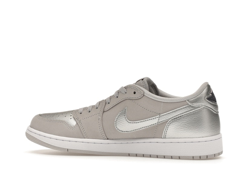 Jordan 1 Low OG Metallic Silver